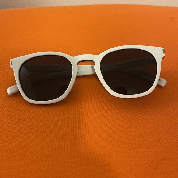 Saint Laurent made in Italy - Picture 5 of 11